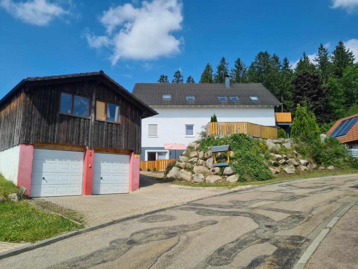 Ferienwohnung 'S Stueble Schönwald Exterior foto